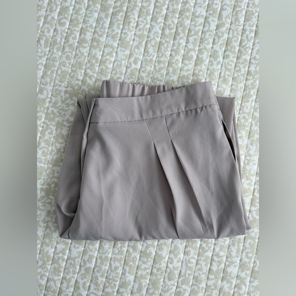Topshop Silky Formal Joggers | Tulip Pleated Cinched Ankle | Oat Beige | Size 8 - Picture 12 of 15